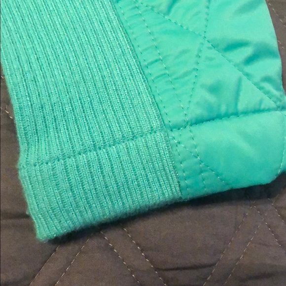 Jacket - Picture 5 of 6